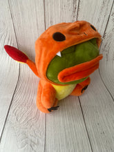 將圖片載入圖庫檢視器 Pepe cosplay 寵物小精靈 公仔 🐸【買滿$500 免費送贈】
