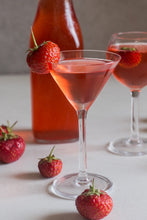 將圖片載入圖庫檢視器 Dessert Wine : Strawberry Liquor 🍓 草莓甜酒【30度】- 1000ml
