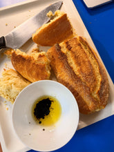 將圖片載入圖庫檢視器 Bread Long - Filone🍞 外脆內軟 自然發酵 意大利麵包 - 500g【🧊急凍】推廣特價中
